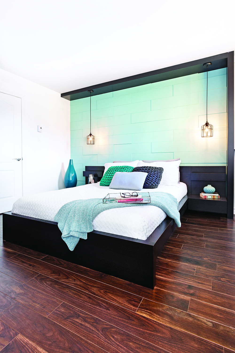 Chambre à coucher: créer un point focal de manière originale!